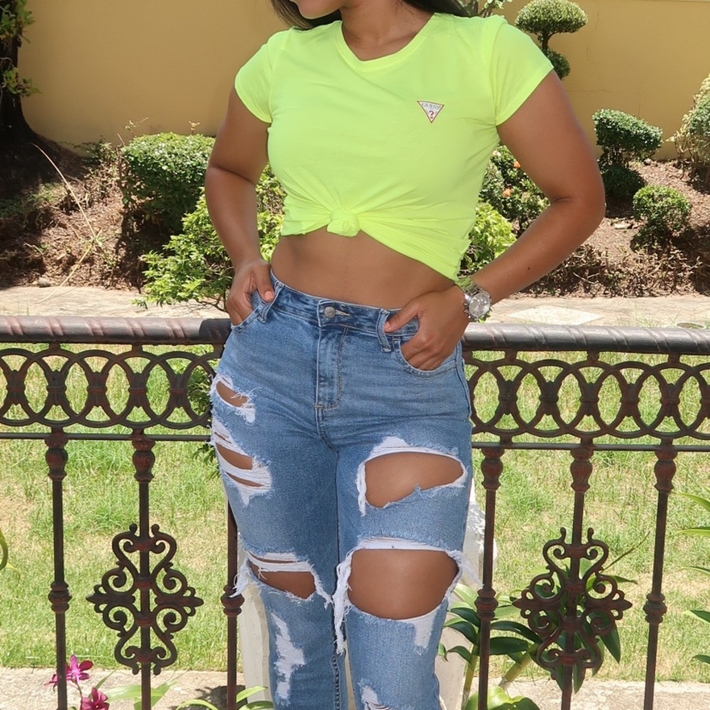 GUESS NEON CROP TOP